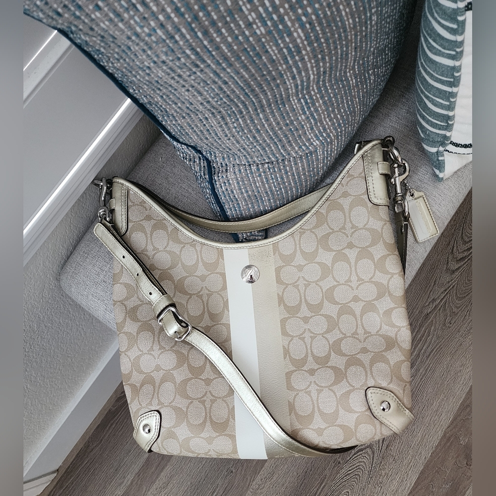 Coach Beige & White & Gold Adjustable 1 Crossbody/1 Shoulder Strap - Picture 2 of 16